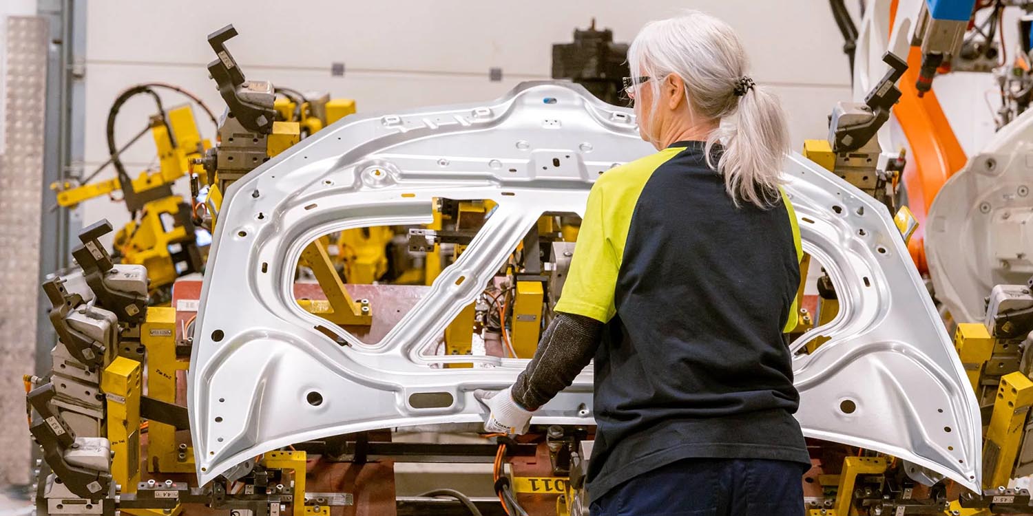 Sug efter karossdelar ger stark tillväxt i Olofström